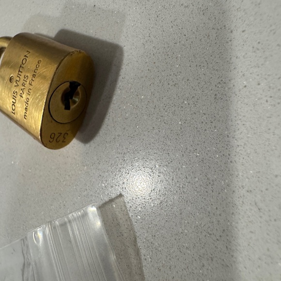 Louis Vuitton Lock bundle - Picture 3 of 4